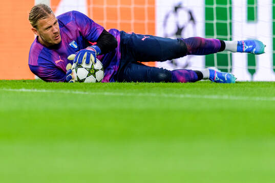 Goalkeeper Johan Dahlin of Malmö FF