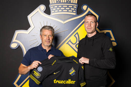 AIKs sportchef Thomas Berntsen och Thomas Isherwood