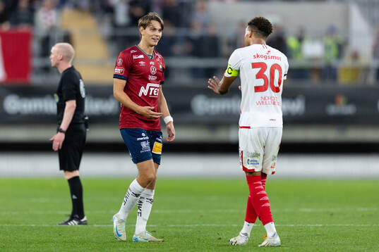 Örgrytes Noah Christoffersson och Degerfors Bernardo Gil