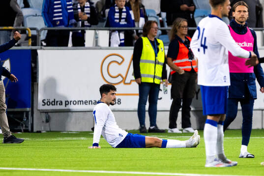 IFK Norrköpings Ismet Lushaku deppar