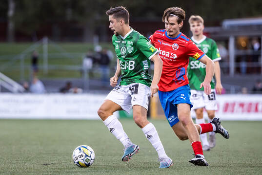 Brages Emil Tot Wikström och Helsingborgs Wilhelm Loeper