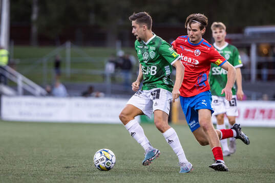 Brages Emil Tot Wikström och Helsingborgs Wilhelm Loeper