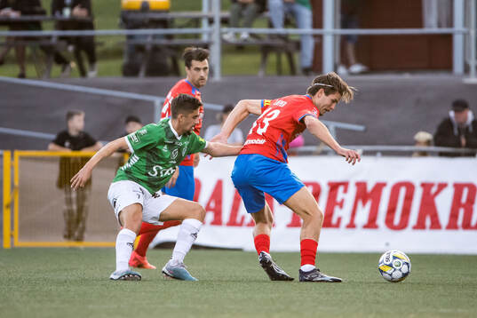 Brages Emil Tot Wikström och Helsingborgs Wilhelm Loeper