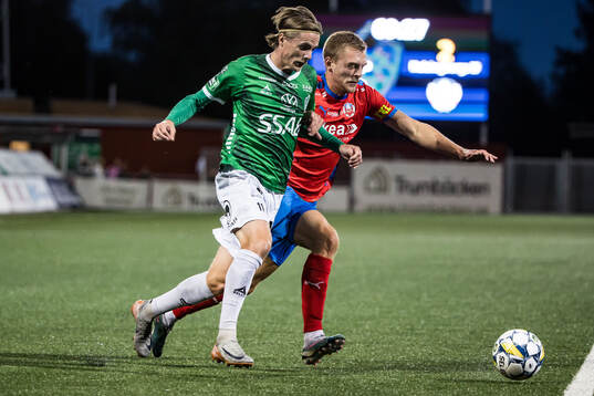 Brages Johan Arvidsson och Helsingborgs Dennis Olsson