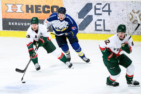 Frölundas Christian Folin och HV71s Tommi Tikka
