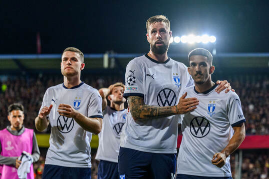 Pontus Jansson and Zakaria Loukili of Malmö FF looks