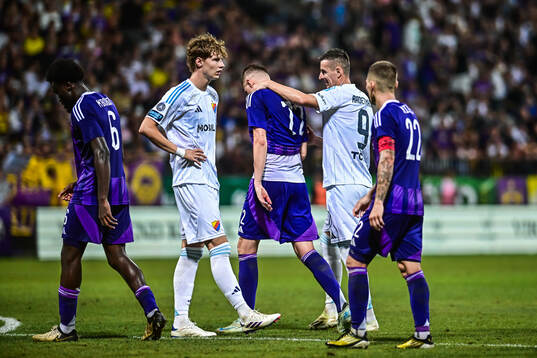 Josip Ilicic of Maribor and Haris Radetinac of Djurgården