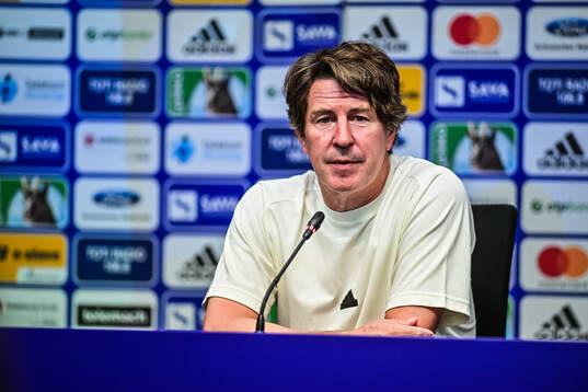 Head coach Thomas Lagerlöf of Djurgården at a press
