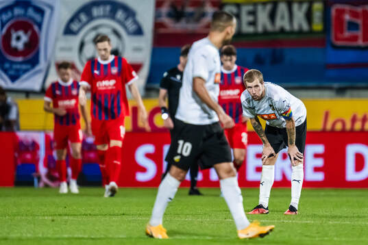 Simon Gustafson of Häcken looks dejected