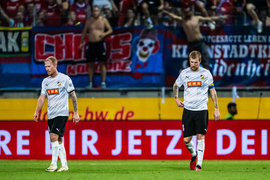 Mikkel Rygaard Jensen and Simon Gustafson of Häcken look