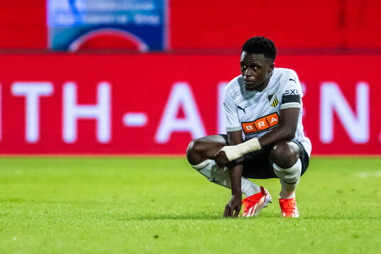 Zeidane Inoussa of Häcken looks dejected