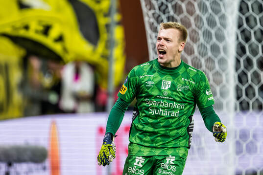 Goalkeeper Isak Pettersson of Elfsborg celebrates at a