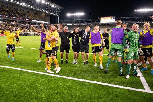 Players of Elfsborg celebrate