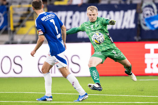 Goalkeeper Isak Pettersson of Elfsborg