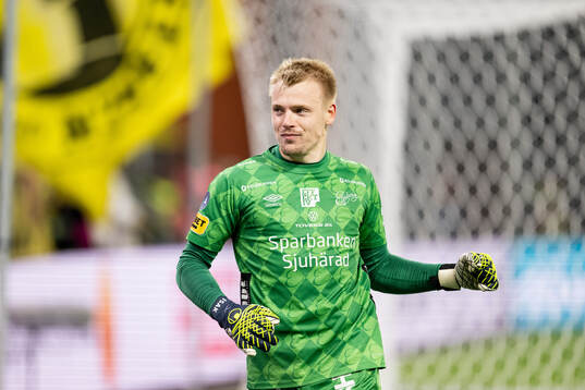 Goalkeeper Isak Pettersson of Elfsborg celebrates