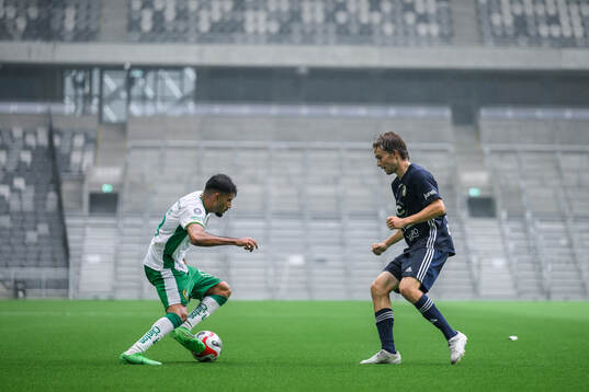 Hammarbys Montader Madjed och IFK Stocksunds Marcus Norrman