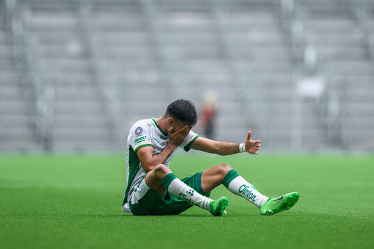 Hammarbys Montader Madjed har ont