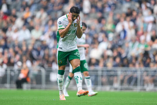 Hammarbys Jusef Erabi reagerar