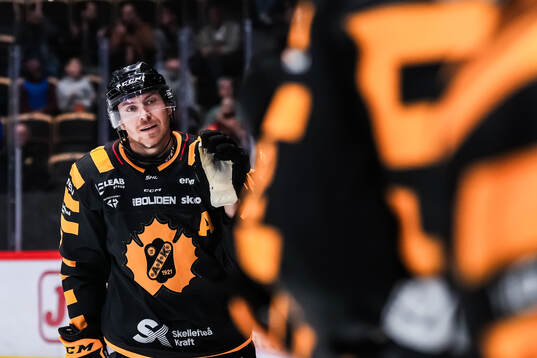 Skellefteås Pär Lindholm jublar