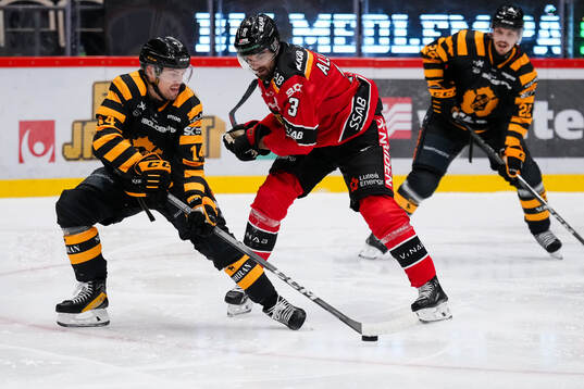 Skellefteås Andreas Johnson och Luleås Frederic Allard
