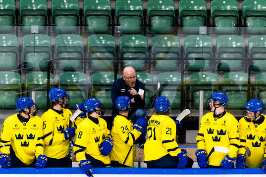 Head coach Johan Rosén of Sweden