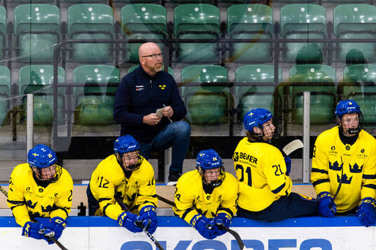 Head coach Johan Rosén of Sweden
