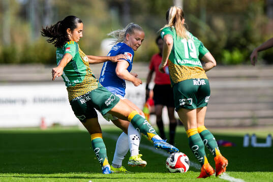 Trelleborgs Moa Karlsson och IFK Norrköpings Vesna