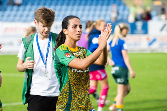 IFK Norrköpings Vesna Milivojevic jublar