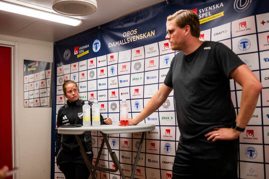 IFK Norrköpings assisterande tränare Tiina Jukarainen och