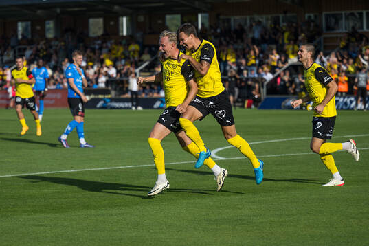 Bläddra bland fler bilder av Fotboll, Allsvenskan, Mjällby - Halmstad