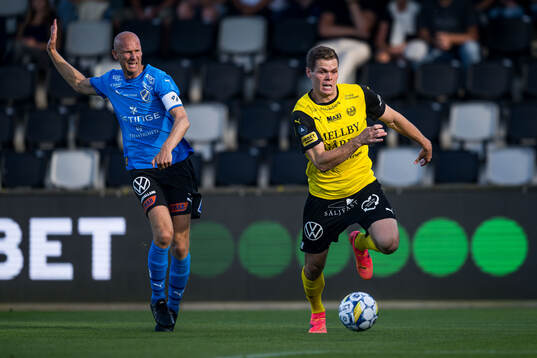 Halmstads Andreas Johansson och Mjällbys Jacob Bergström