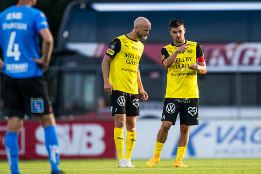 Mjällbys Viktor Gustafson och Jesper Gustavsson
