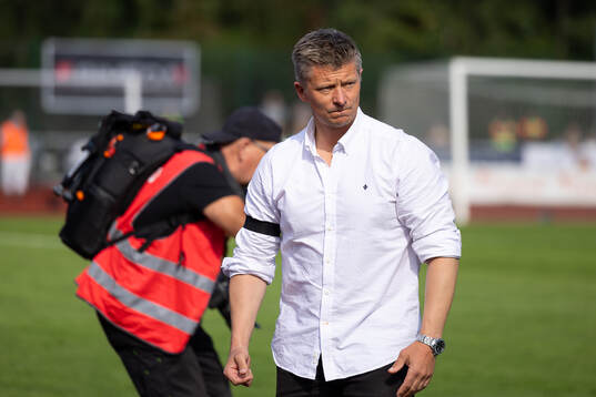 AIKs tränare Mikkjal Thomassen