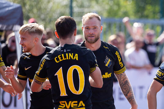 AIKs John Guidetti jublar