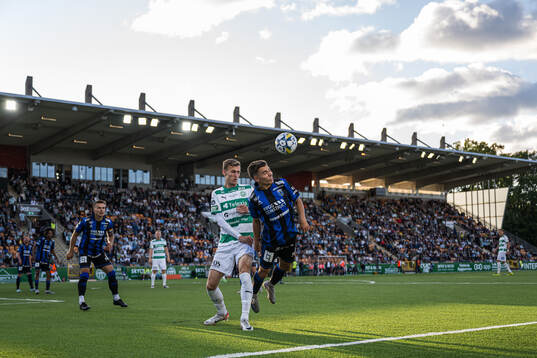 Bläddra bland fler bilder av Fotboll, Allsvenskan, Västerås - Sirius