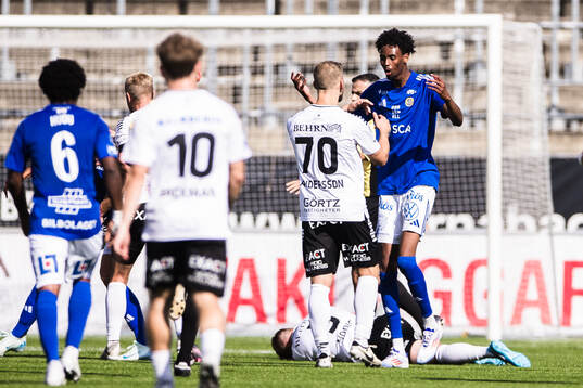GIF Sundsvalls Yacqub Finey i ett bråk med Örebros Erik