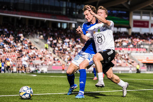 GIF Sundsvalls Hugo Aviander och Örebros Victor Backman