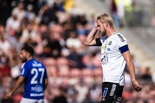 Örebros Karl Holmberg deppar