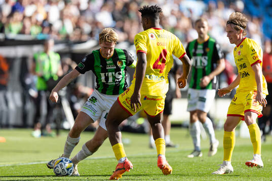 GAIS August Wängberg och Kalmars Vince Osuji