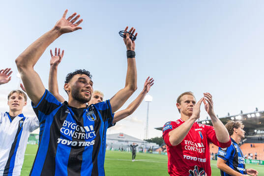 Sirius Joakim Persson jublar