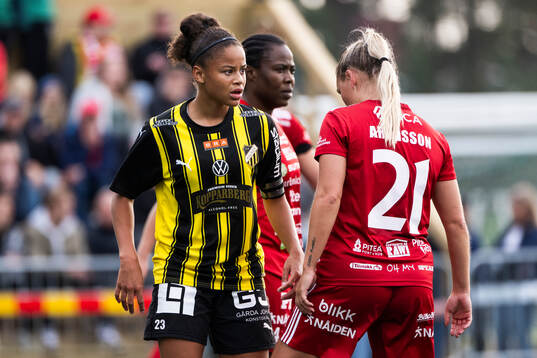 Häckens Felicia Schröder