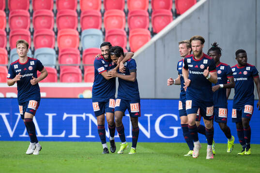 Sandvikens IFs Jonathan Karlsson jublar
