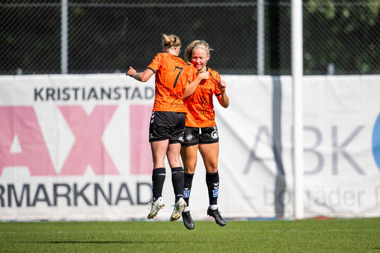 Kristianstads Hlin Eiriksdottir och Katla Tryggvadottir