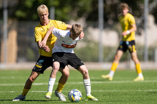 Elfsborgs Wilmer Carl Johansson och BK Häckens Benjamin