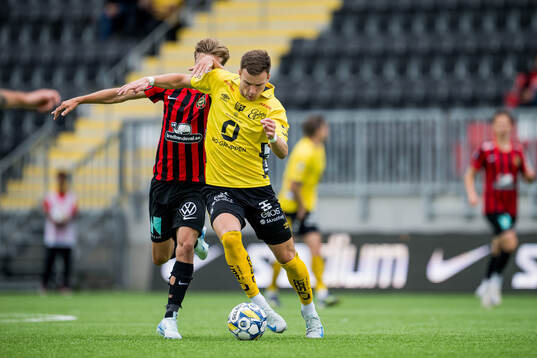 Elfsborgs Andri Fannar Baldursson och Brommapojkarnas
