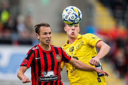Brommapojkarnas Alex Timossi Andersson och Elfsborgs Andri