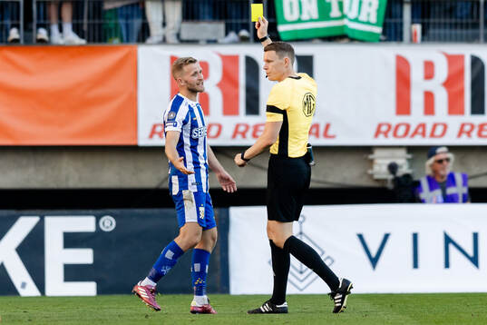 IFK Göteborgs Jonas Bager får en varning