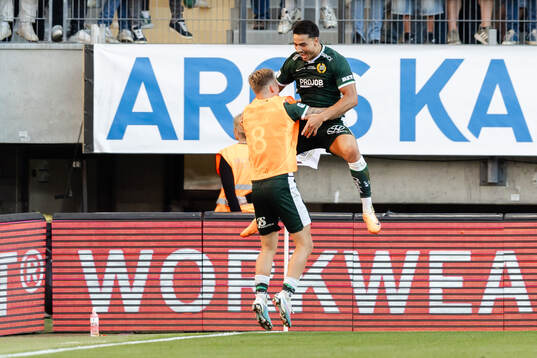 Hammarbys Jusef Erabi jublar