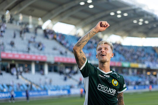 Hammarbys Fredrik Hammar jublar