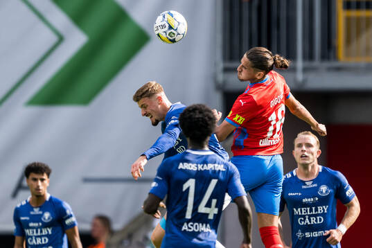 Trelleborgs Markus Björkqvist och Helsingborgs Ervin